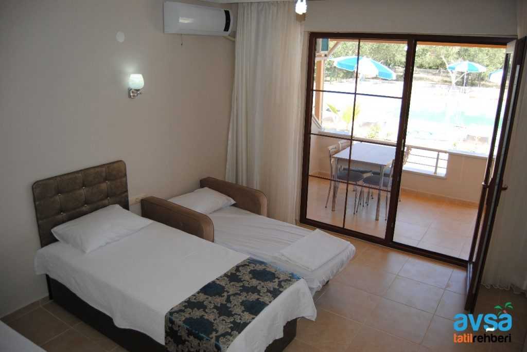 Afissia-garden-havuz-manzarali-odalar-12-1024x685